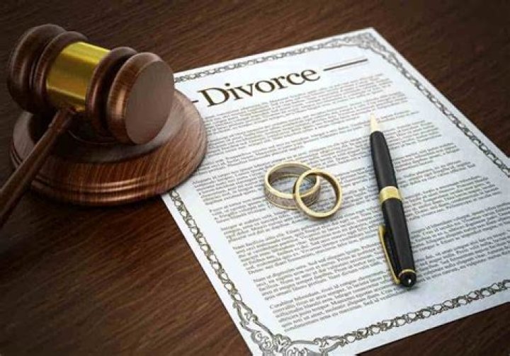 Are you still Mrs after divorce?