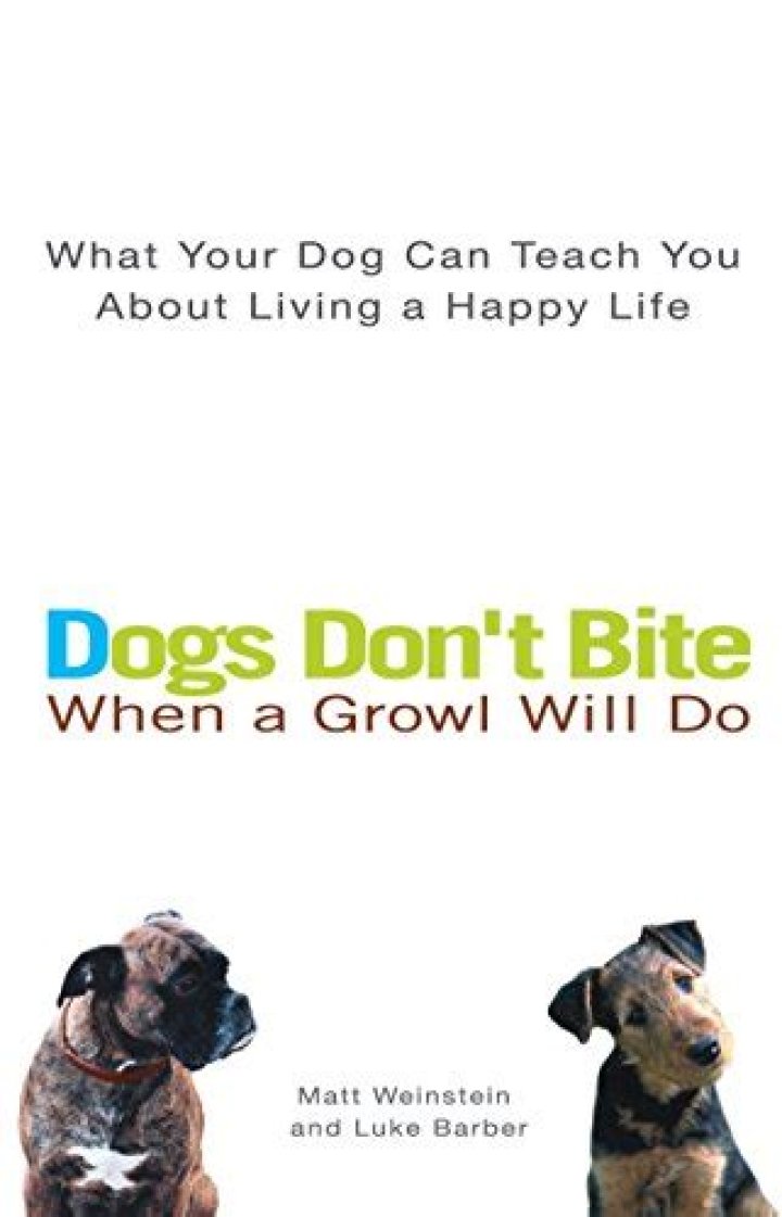 Can dogs growl when they are happy?
