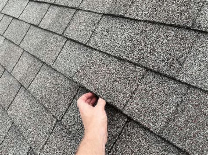 How do you do a brittle roof test?
