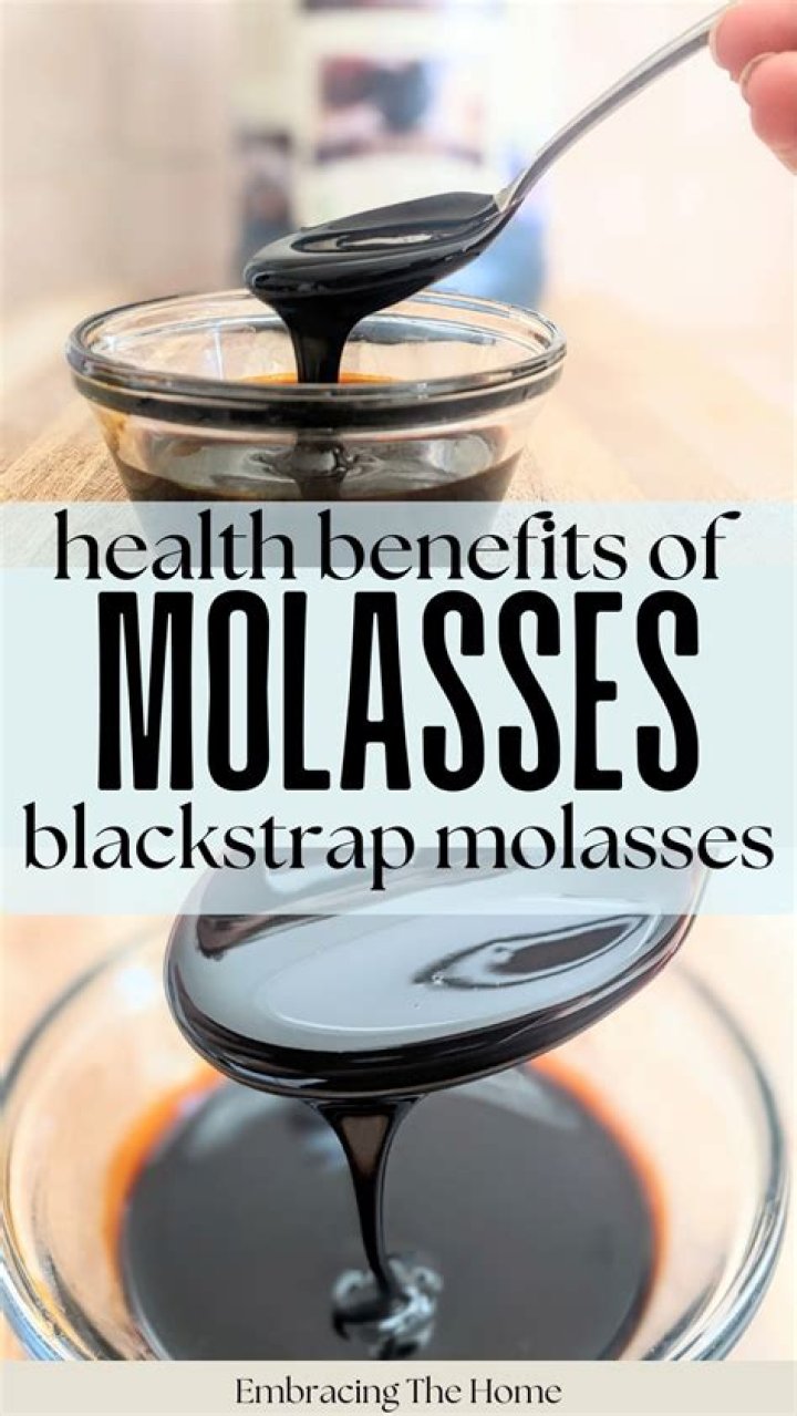 How do you take blackstrap molasses?