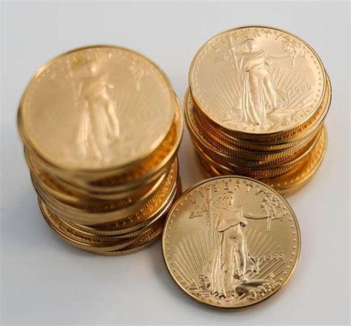 How much is a 1oz gold coin worth?