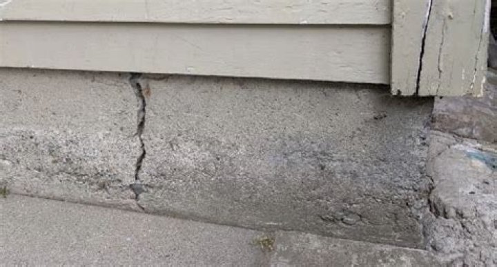 Is it normal for drywall to crack in a new house?