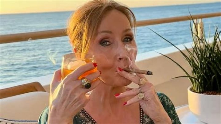 Is J.K. Rowling an INFJ?