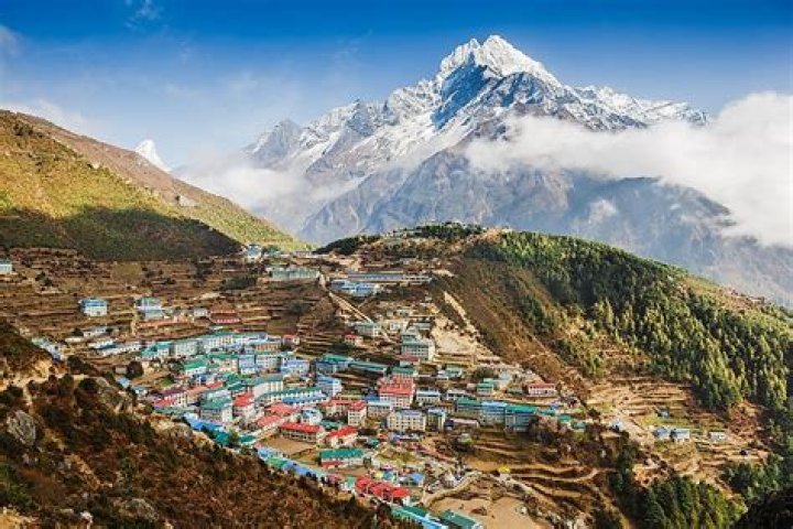 Is Tibetan spoken in Nepal?