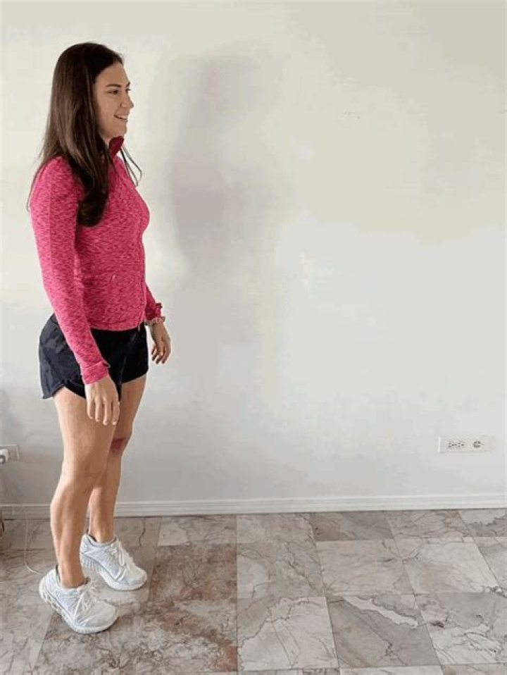 Should your thighs jiggle when you walk?