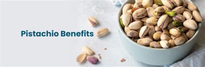 What are the benefits of eating pistachios at night?