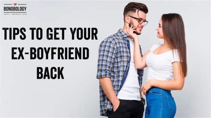 What does a boyfriend expect from a girlfriend?