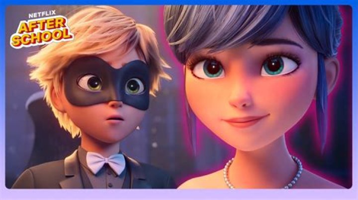 What episode does Chat Noir talk to Marinette?