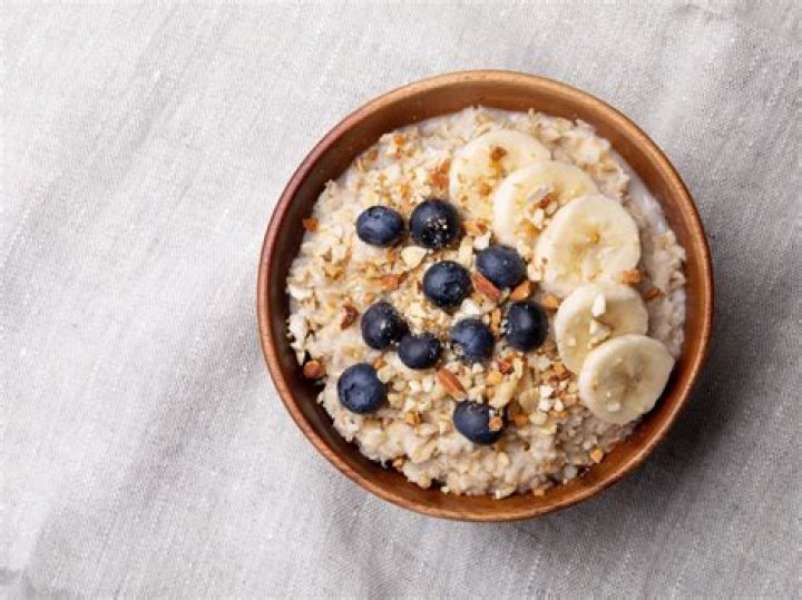 What happens if you eat oatmeal for breakfast every day?