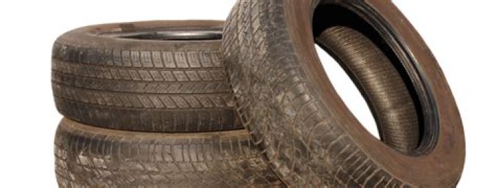 Why do tires turn brown?
